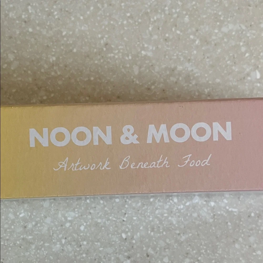 NEW Noon & Moon Cherry Lacquer Ceramic Handle Pie Cake Server Dishwasher Safe 🍒